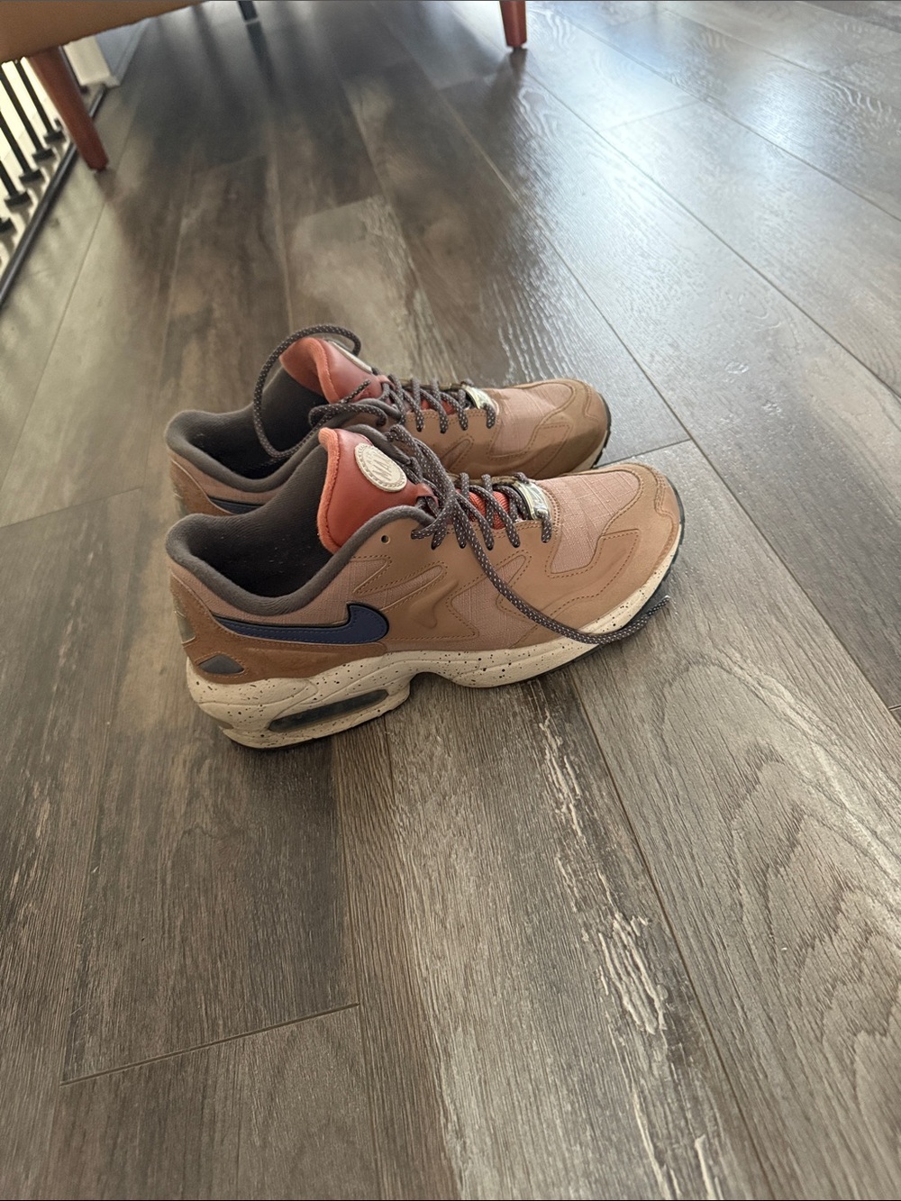 Nike Airmax Brown/Tan Low-Top Sneakers